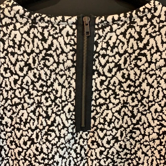 Anthropologie 🖤 Blouse - Picture 4 of 5